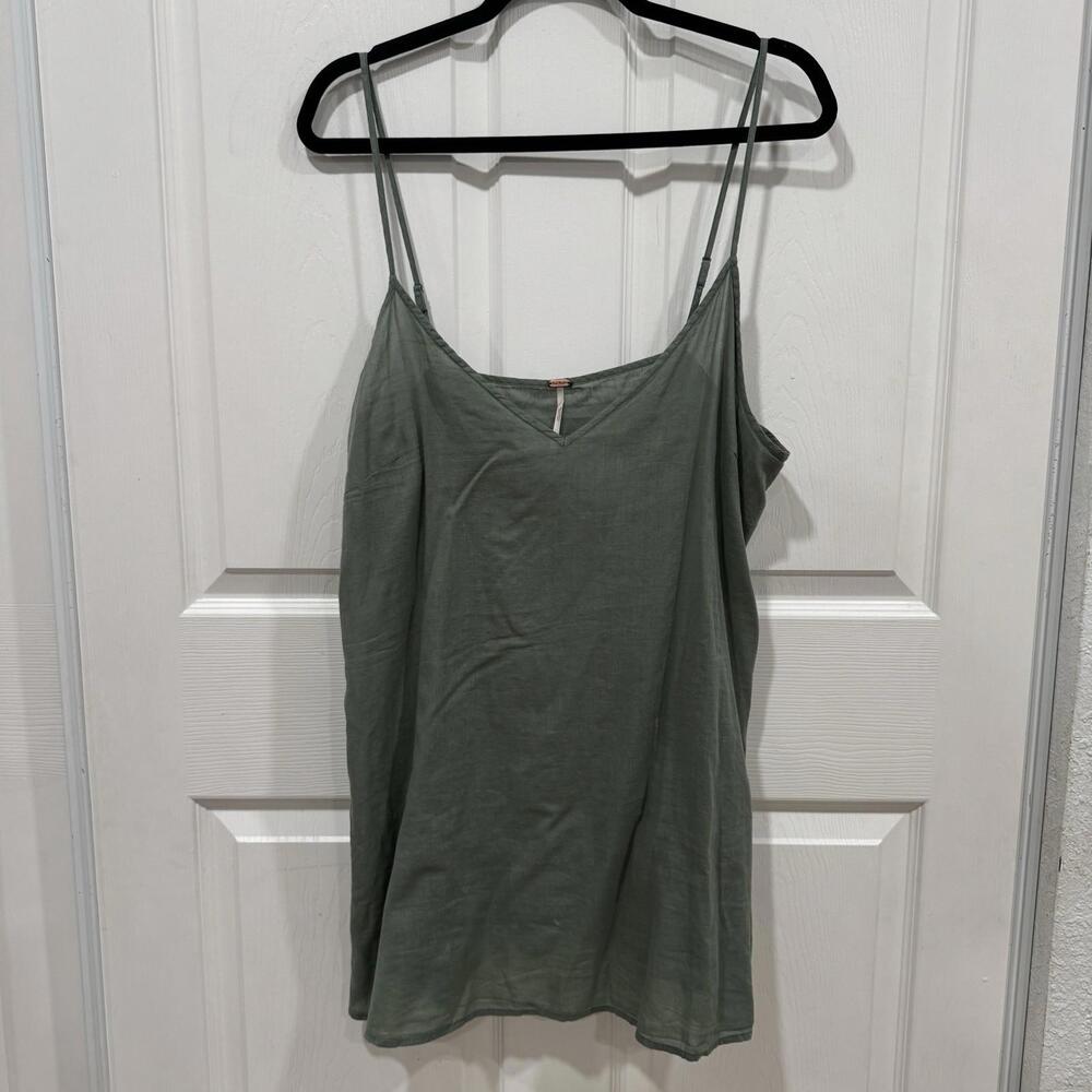 Women’s Free People Green Tank Top‎ Size Large L